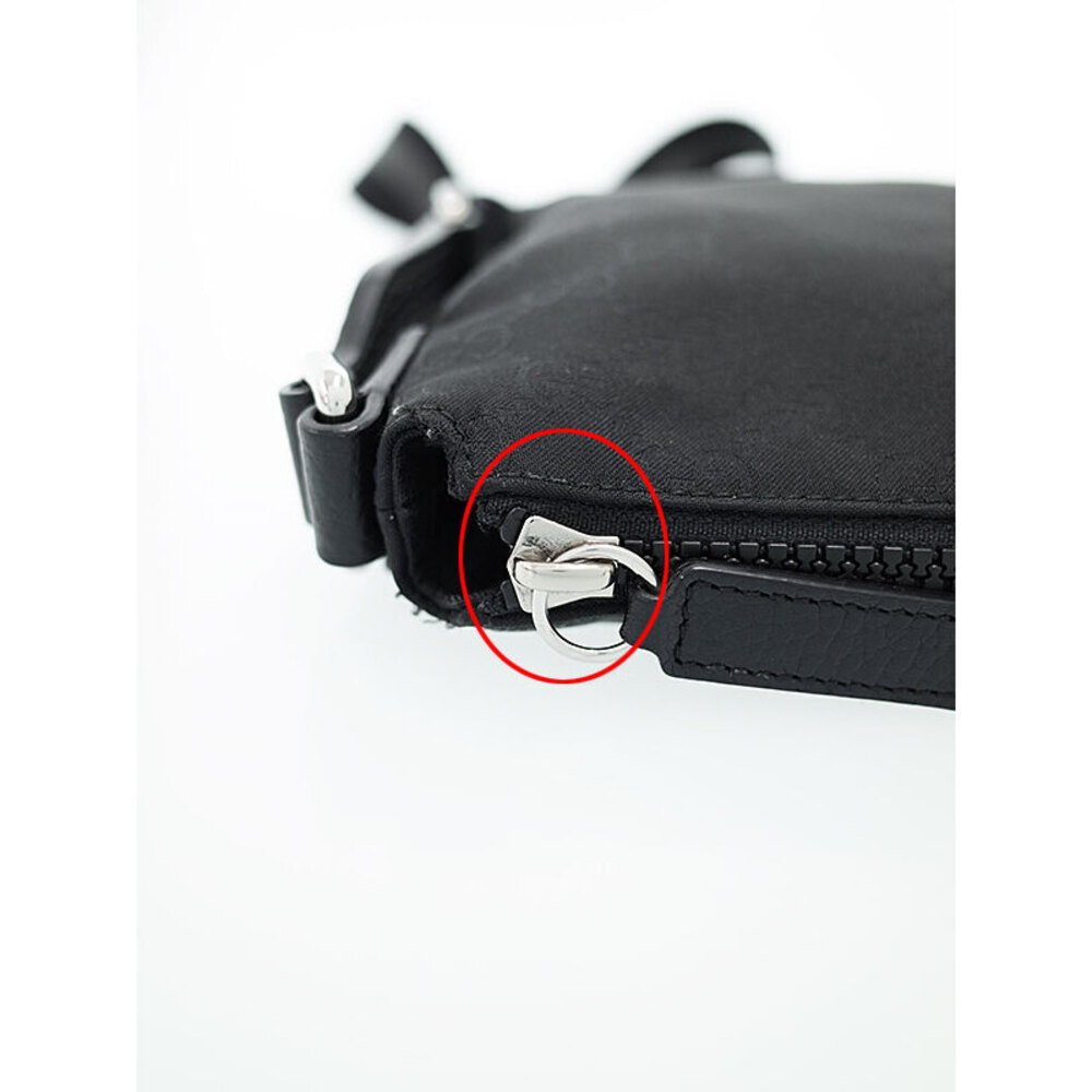 Gucci GG Messenger Crossbody Bag Black - Picture 5 of 9